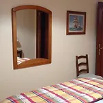 Apartment Ti Laura *