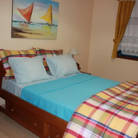 Апартаменты Ti Laura Praia *