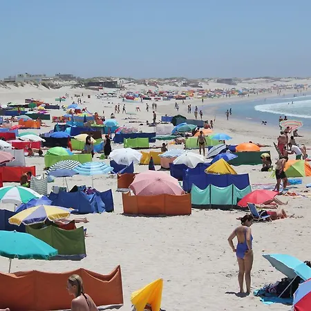 Ti Laura Praia Barra