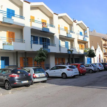 Ti Laura Praia Apartman