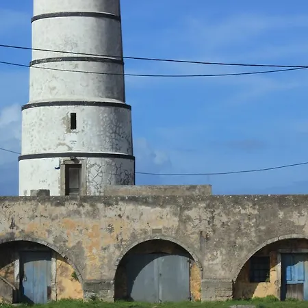 Ti Laura Praia Barra