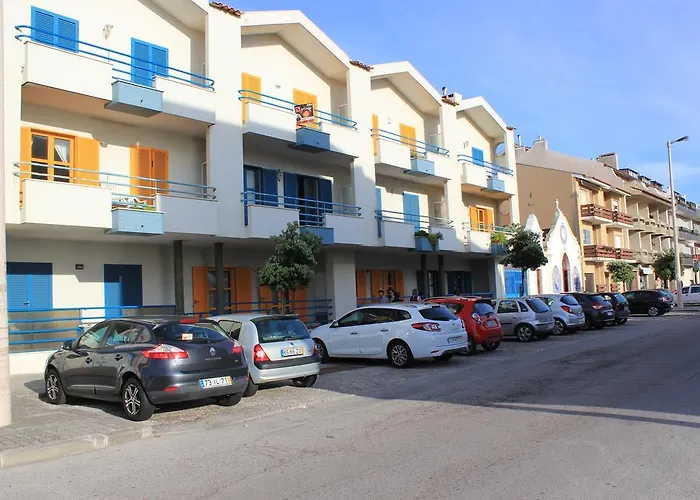 Ti Laura Praia דירה